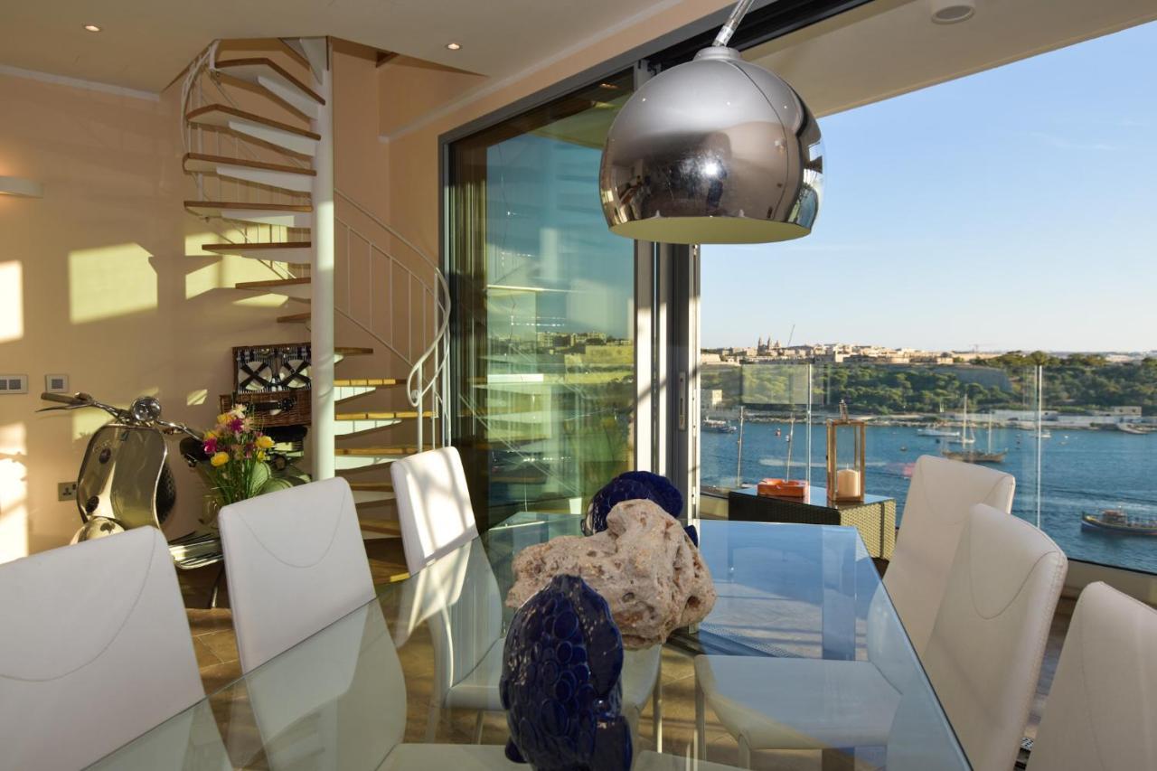 Unique Seafront Triplex Penthouse With Panoramic Bedroom & Rooftop Jacuzzi Overlooking Valletta Sliema Extérieur photo