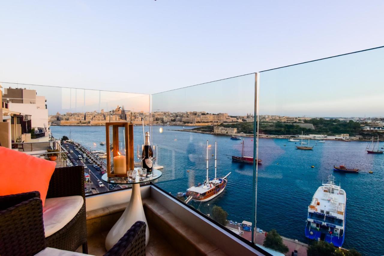 Unique Seafront Triplex Penthouse With Panoramic Bedroom & Rooftop Jacuzzi Overlooking Valletta Sliema Extérieur photo