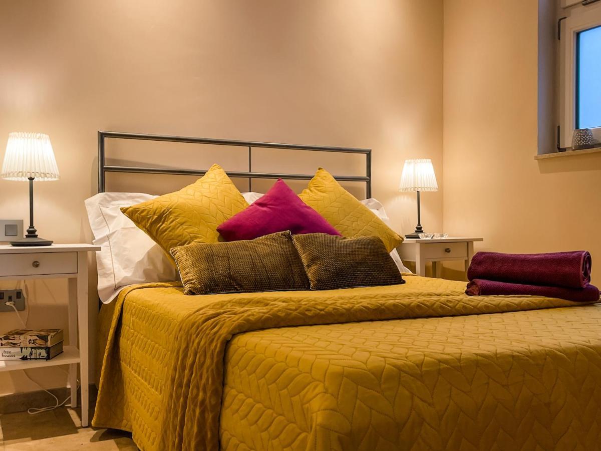 Unique Seafront Triplex Penthouse With Panoramic Bedroom & Rooftop Jacuzzi Overlooking Valletta Sliema Extérieur photo
